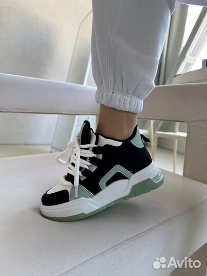 Кеды женские