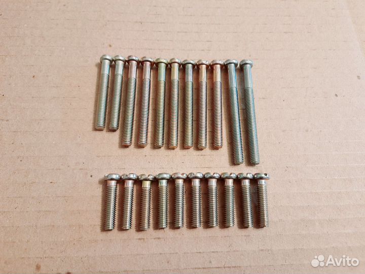 Набор винтов на двигатель Иж Юпитер