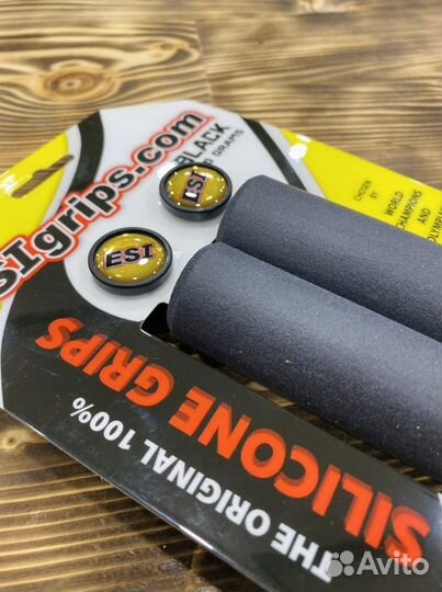 Грипсы Esi Chunky Black