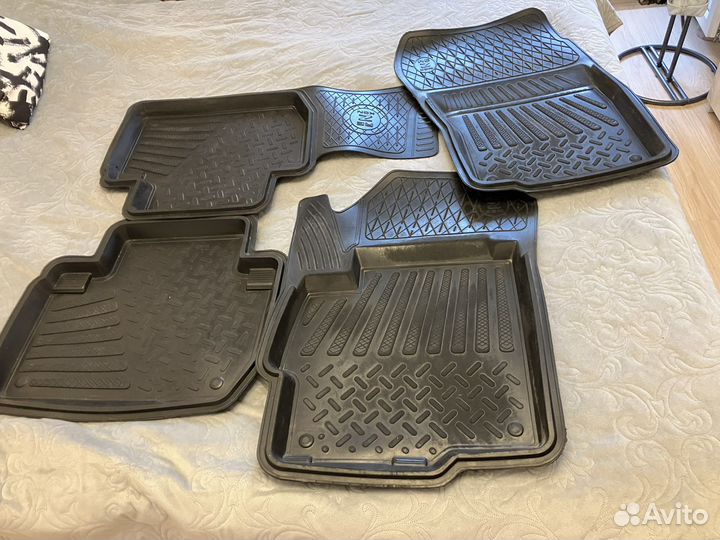 Коврики в салон Mitsubishi Outlander