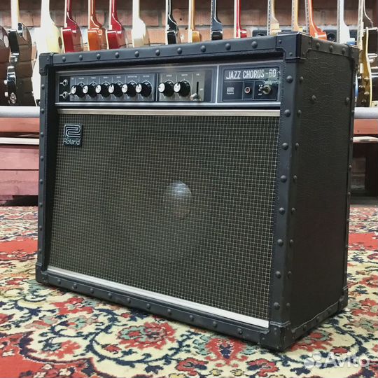 Комбоусилитель гитарный Roland JC-60 Jazz Chorus