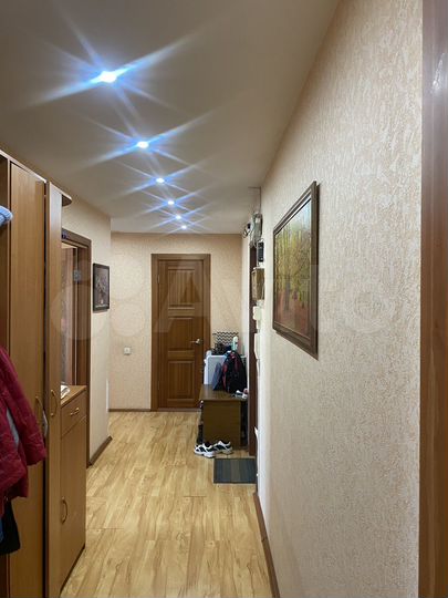 2-к. квартира, 54 м², 7/10 эт.