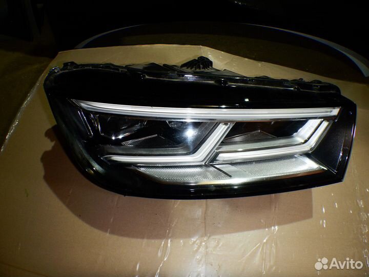 Фара правая Audi Q5 LED