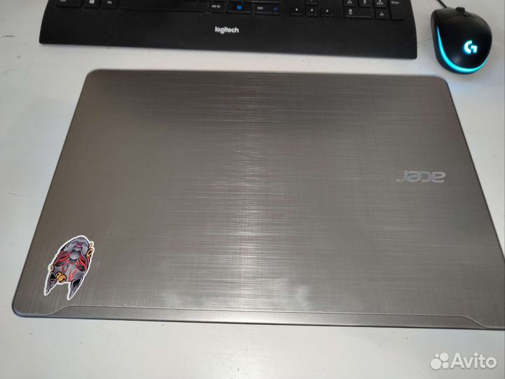 Acer F 15
