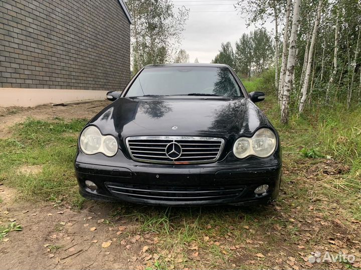 Mercedes-Benz C-класс 1.8 AT, 2005, 270 000 км