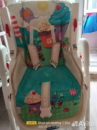 Стульчик для кормления