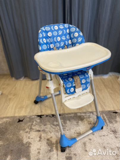 Стульчик для кормления chicco