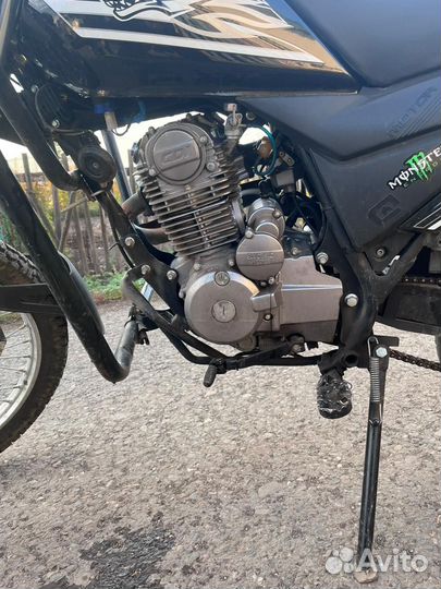 Мотоцикл Compass 200