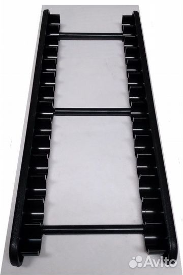 Аудио кассеты и подставки для кассет