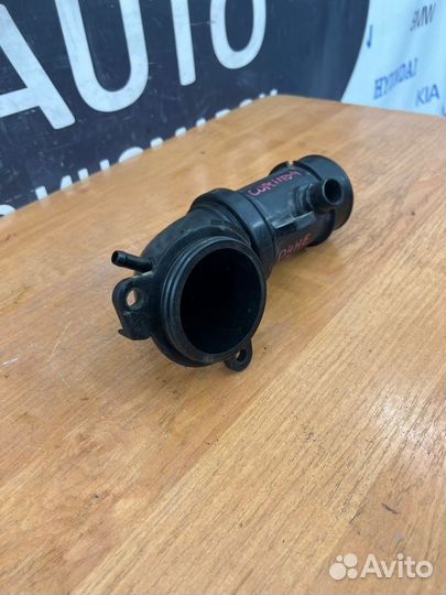 Патрубок воздушного фильтра Kia Sorento 4 4WD D4HE