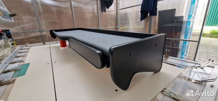 АВТОПОЛКА столик из карбона