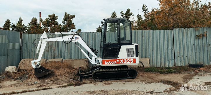 Мини-экскаватор Bobcat 325, 2001