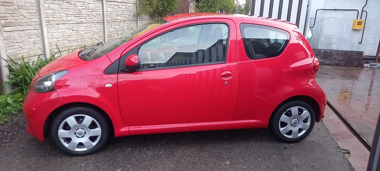 Toyota Aygo: фото владельца