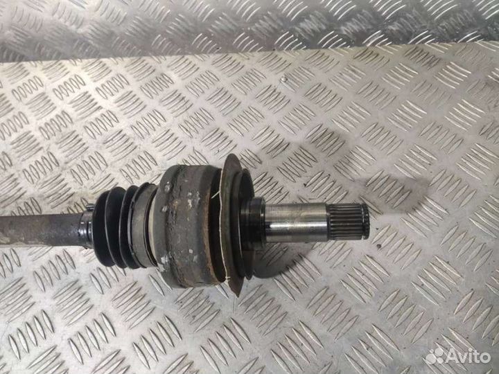 Полуось задняя (приводной вал, шрус) Mercedes-Benz