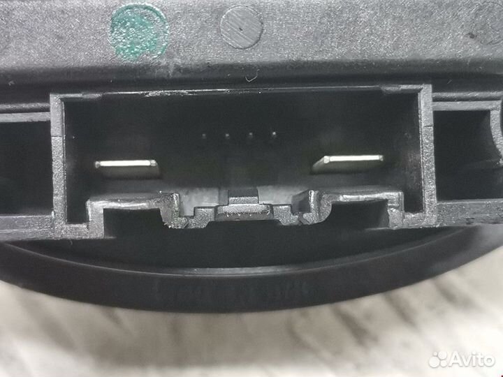 Сопротивление печки Ford Mondeo 3 рест. 2005