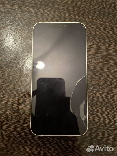 iPhone 12, 64 ГБ