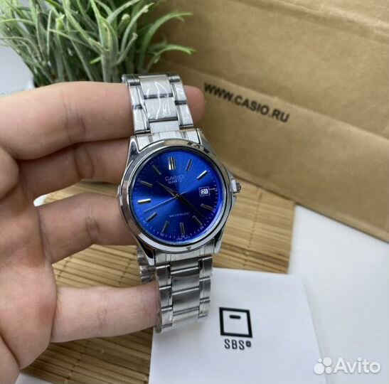 Часы наручные