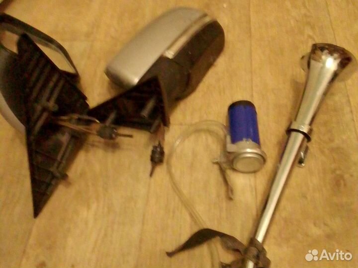 Автомобильное зеркало