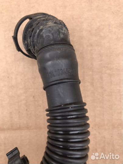 Трубка картерных газов VW Tiguan 2.0TDI