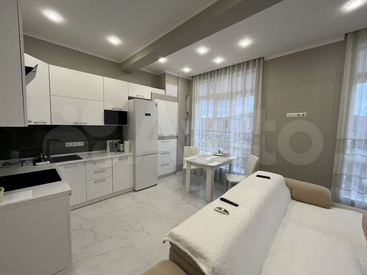 2-к. квартира, 50 м², 13/13 эт.