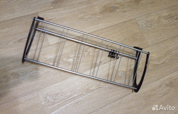 Вешалка металлическая в прихожую