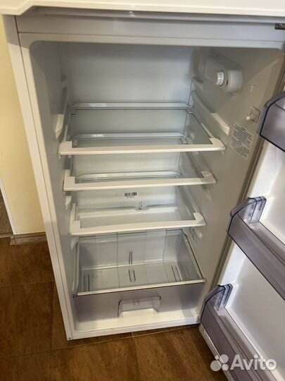 Холодильник beko