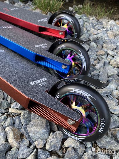 Трюковый самокат хамелеон