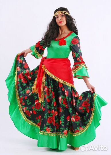 Цыганский, испанский, таджикский, мордовский костю