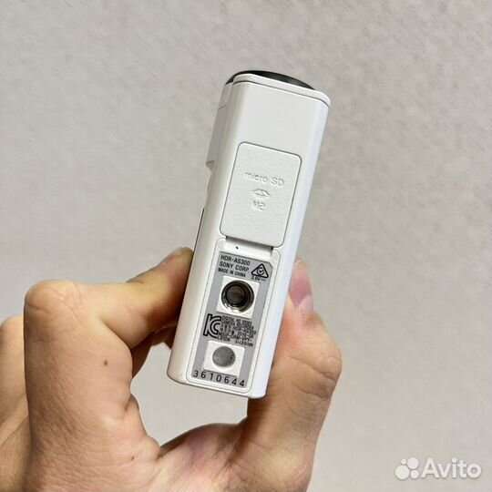 Экшн-камера Sony HDR-AS300