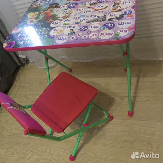 Детский стол и стул