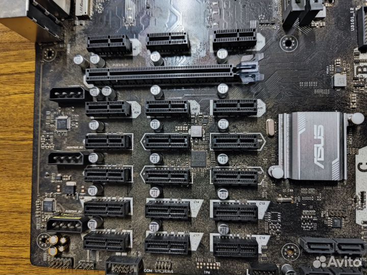 Связка asus b250 mining expert/g3900/4Gb на19карт