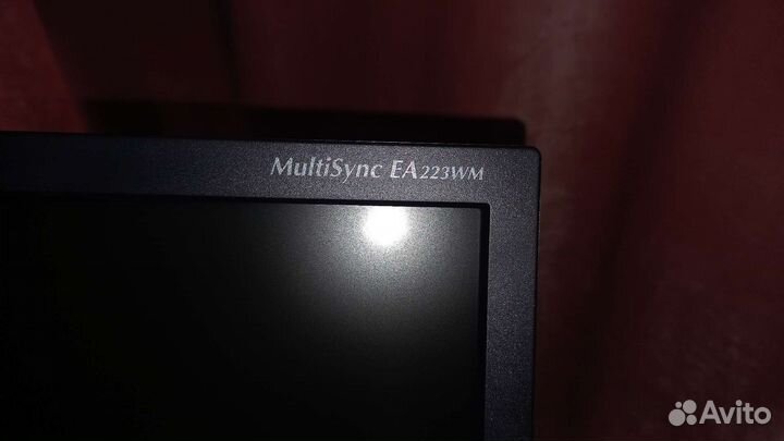 Монитор NEC EA223WM-BK 22