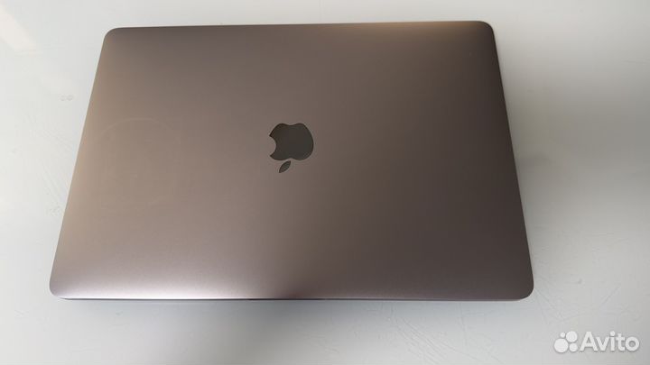 Macbook pro 13 2019 touch bar
