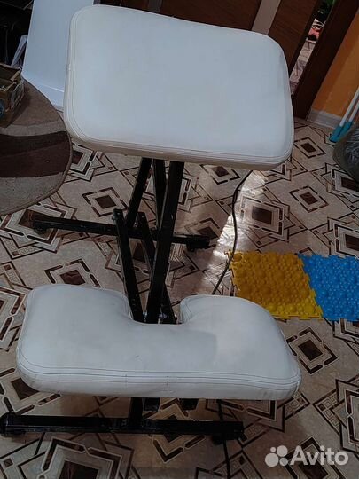 Стул коленный