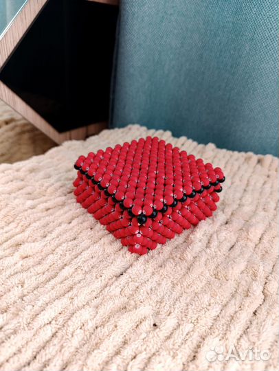 Шкатулка для украшений