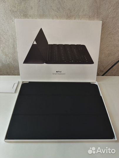 Клавиатура apple SMART keyboard