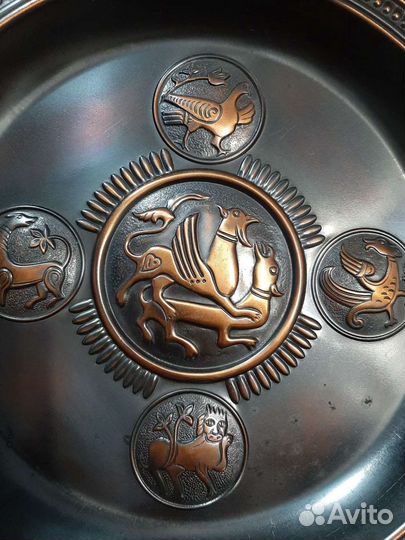 Тарелка-чеканка,СССР,латунь