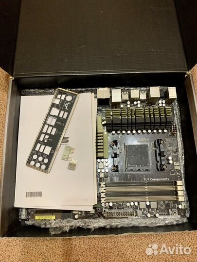 Материнская плата asus sabertooth am3