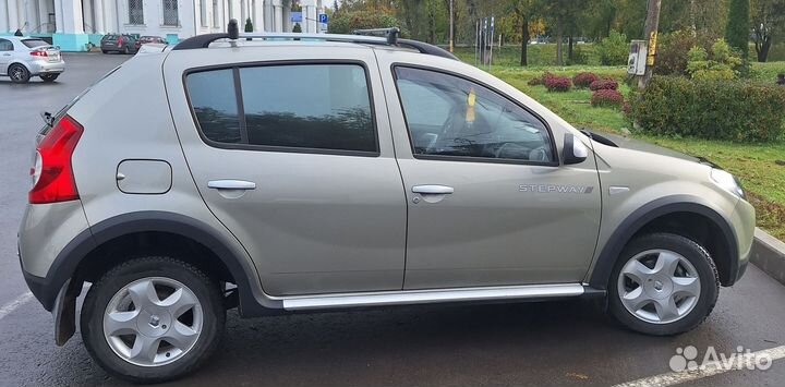Renault Sandero Stepway 1.6 МТ, 2011, 25 345 км