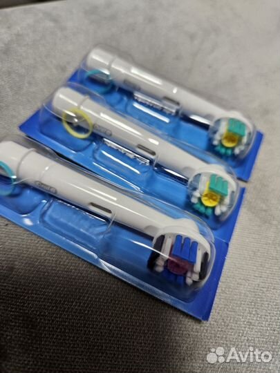 Насадки для зубной щетки Braun Oral-B Vitality 3D