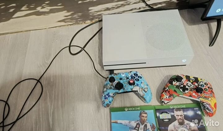 Xbox One S прокат приставки с доставкой