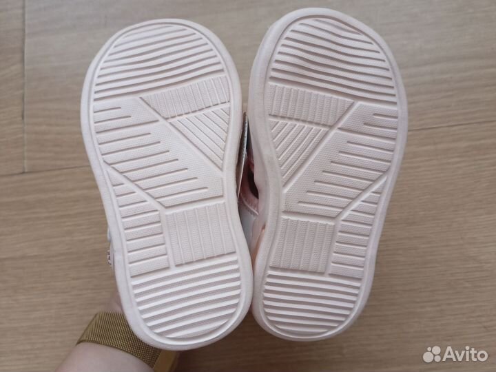 Сандалии детские