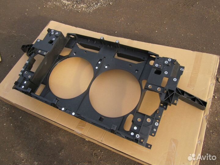 Передняя панель телевизор Infiniti QX70 FX S51