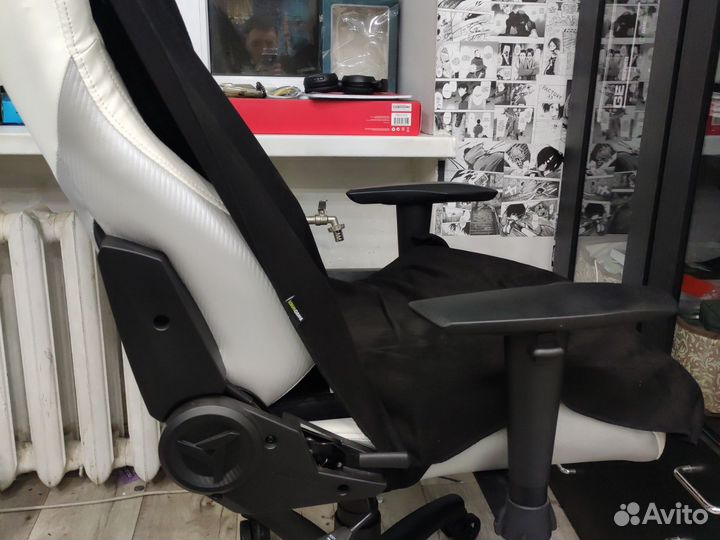 Игровое кресло thunderx3