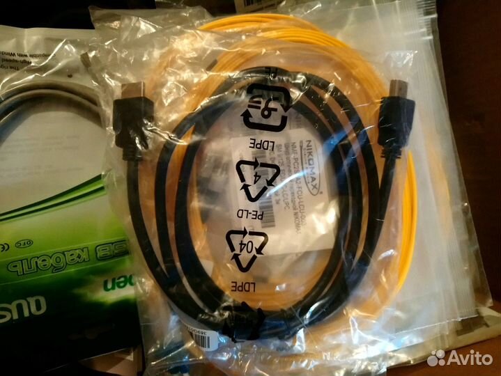 Кабели и блоки питания (за все вместе)