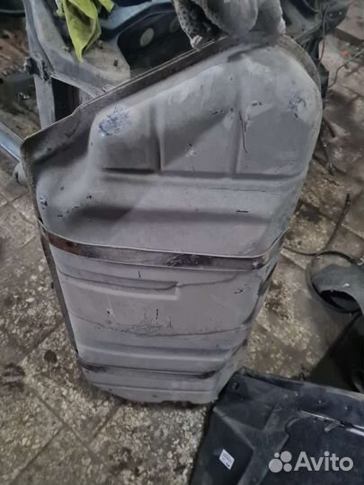Топливный бак ваз 2110,приора, калина, 2109,2199