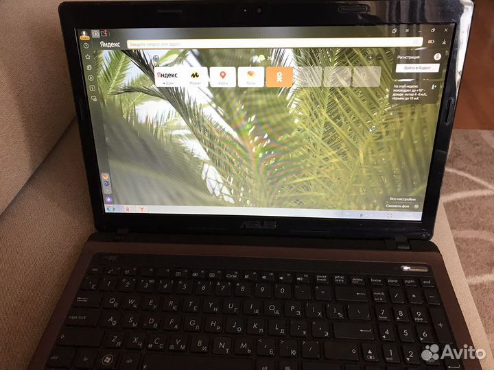 Ноутбук asus