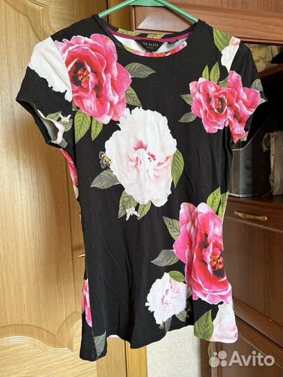 Футболка бренд