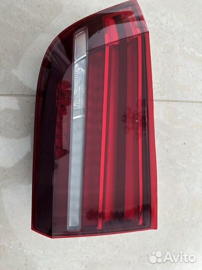 Фонарь задний в багажник правый bmw f15
