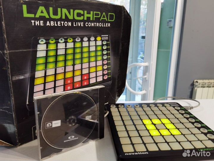 Dj Контроллер Novation Ableton Launchpad
